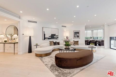 Photo of 300 N Swall Drive #356, Beverly Hills, CA 90211 (MLS # 25622707)