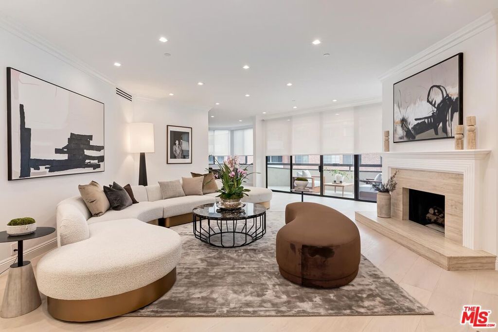 Photo of 300 N Swall Drive #356, Beverly Hills, CA 90211 (MLS # 25622707)