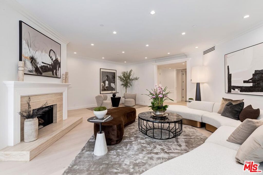 300 N Swall Drive 356