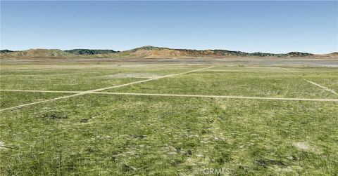 Tiny photo for 11790 Choctaw Trail, Santa Margarita, CA 93453 (MLS # PI26095706)