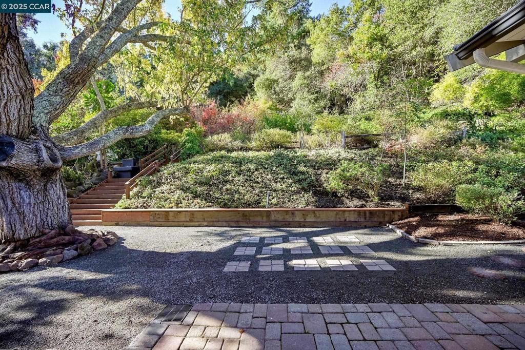 SPRINGHILL - Residential