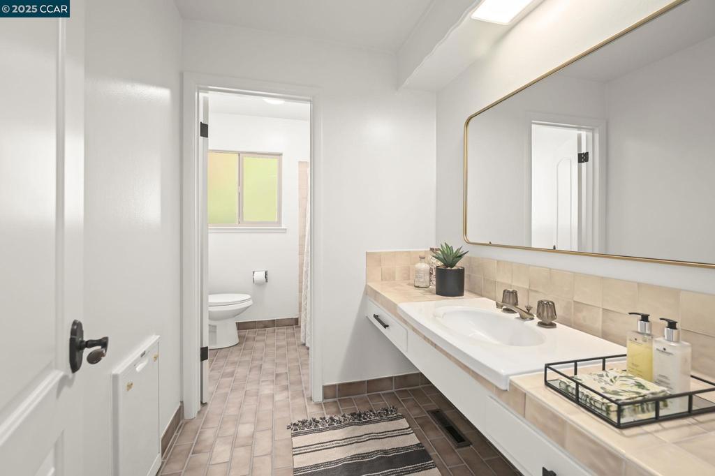 SPRINGHILL - Residential