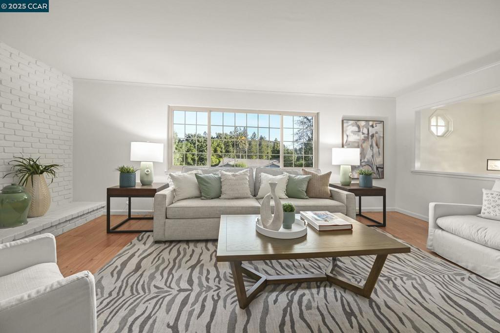 SPRINGHILL - Residential