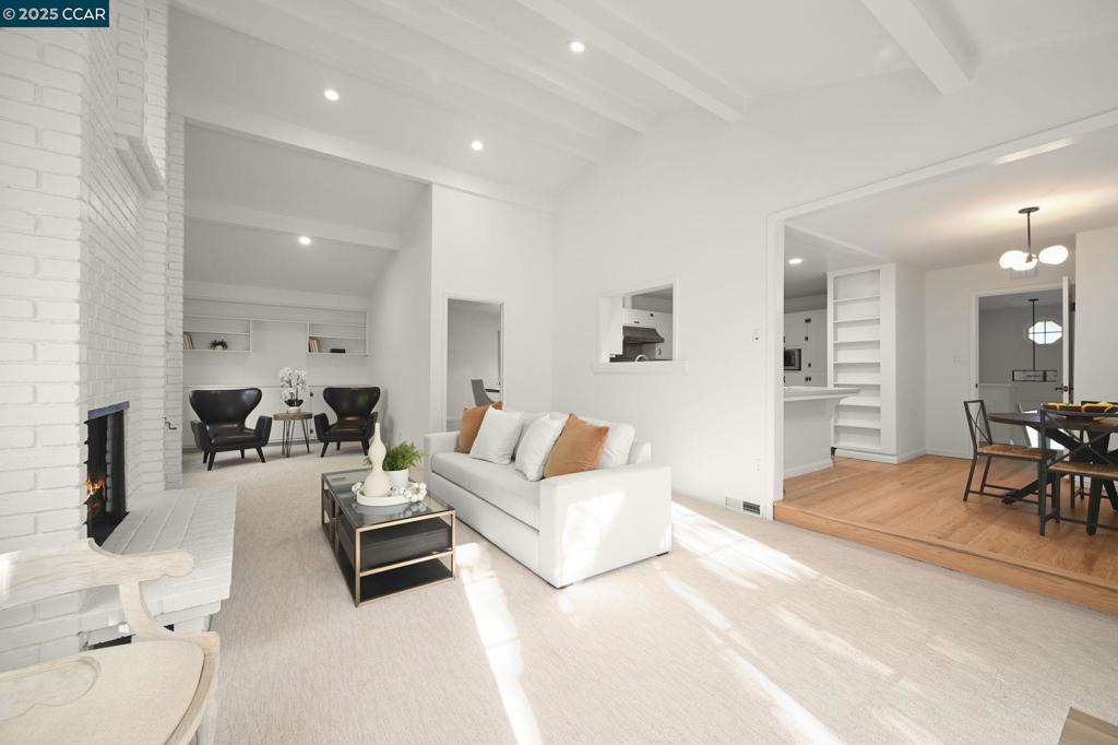 SPRINGHILL - Residential