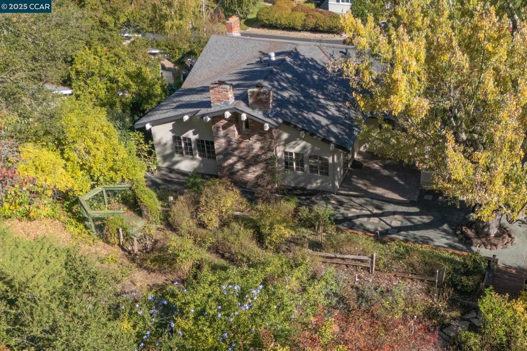 SPRINGHILL - Residential