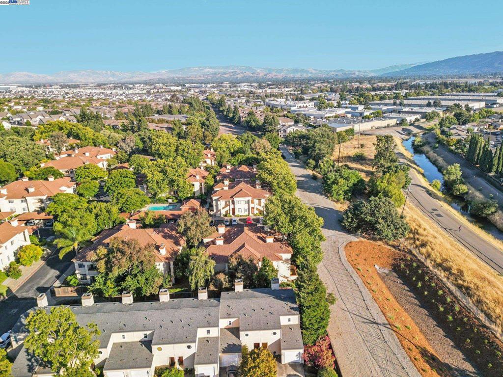 ALAMO CREEK - Residential