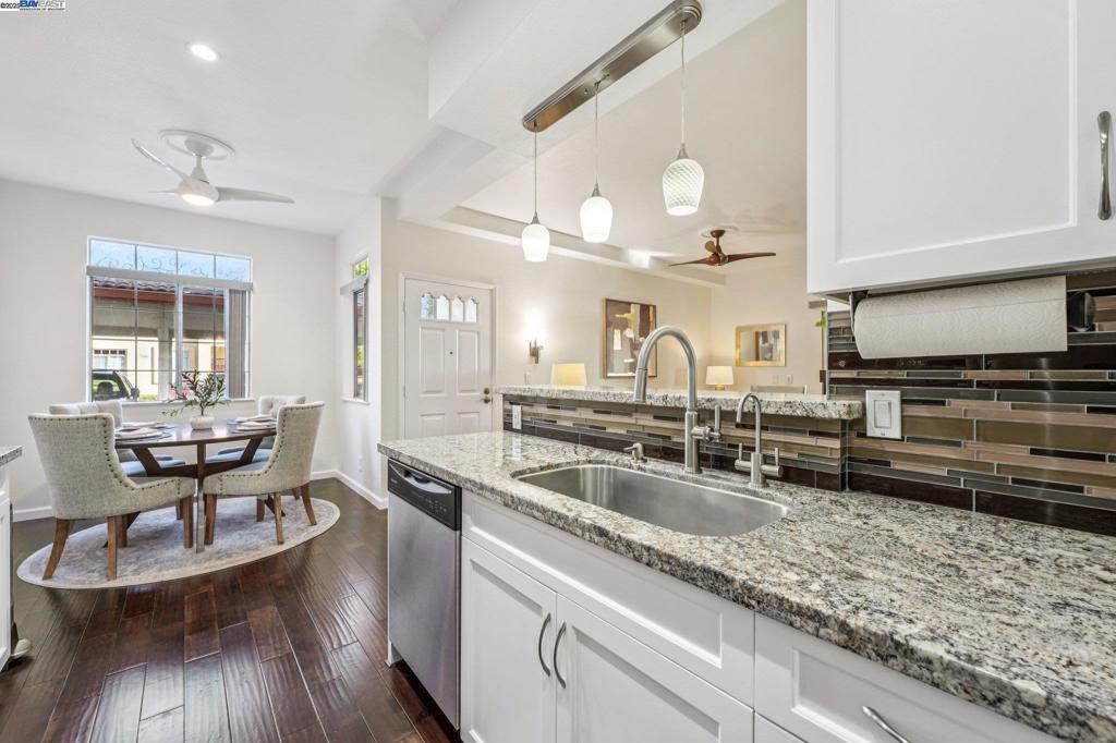 ALAMO CREEK - Residential
