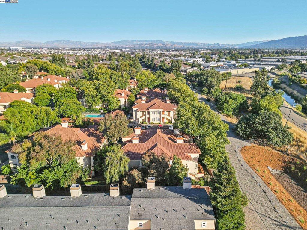 ALAMO CREEK - Residential
