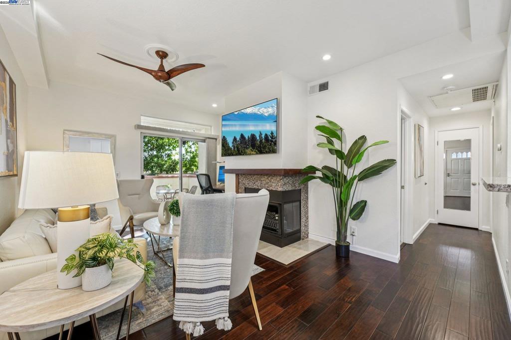 ALAMO CREEK - Residential