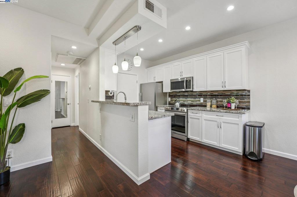 ALAMO CREEK - Residential