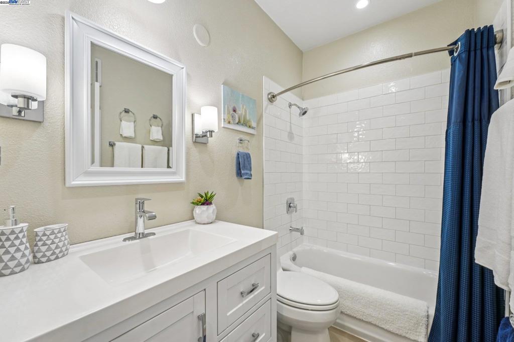 ALAMO CREEK - Residential