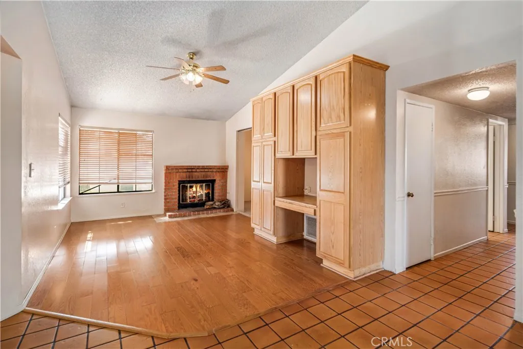 Palmdale, California 93551, United States, 4 Bedrooms Bedrooms, ,2 BathroomsBathrooms,Residential,Active,208897