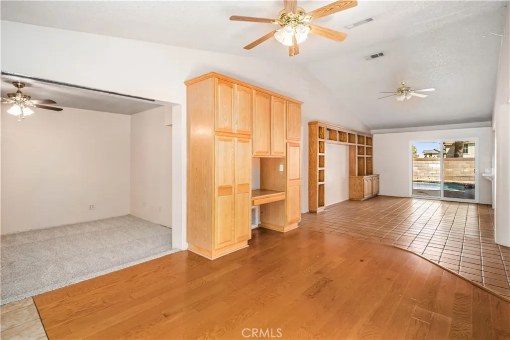 Palmdale, California 93551, United States, 4 Bedrooms Bedrooms, ,2 BathroomsBathrooms,Residential,Active,208897