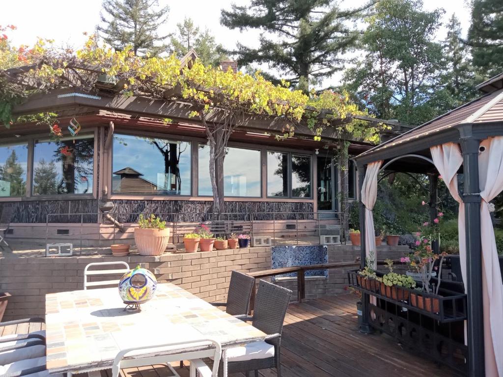 1580 Tindall Ranch Road