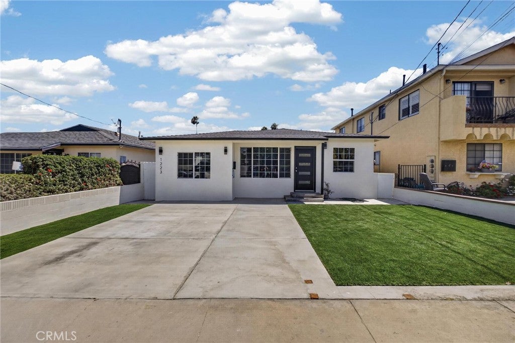 1223 W 23rd ST, San Pedro CA 90731