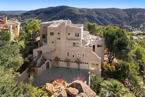 28 Ranchero Bell Canyon CA 91307