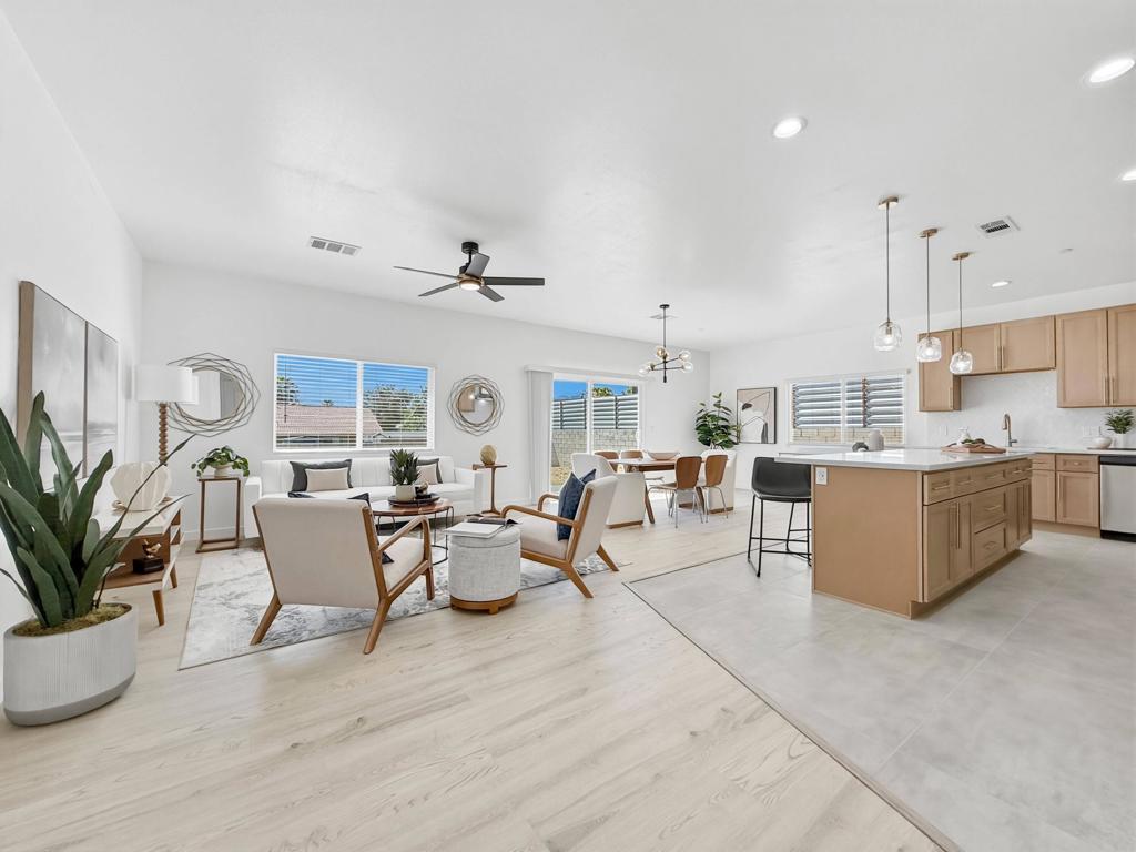 12795 Casa Loma Road