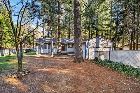 Photo of 14868 Holmwood Dr, Magalia, CA 95954 (MLS # SN26067802)