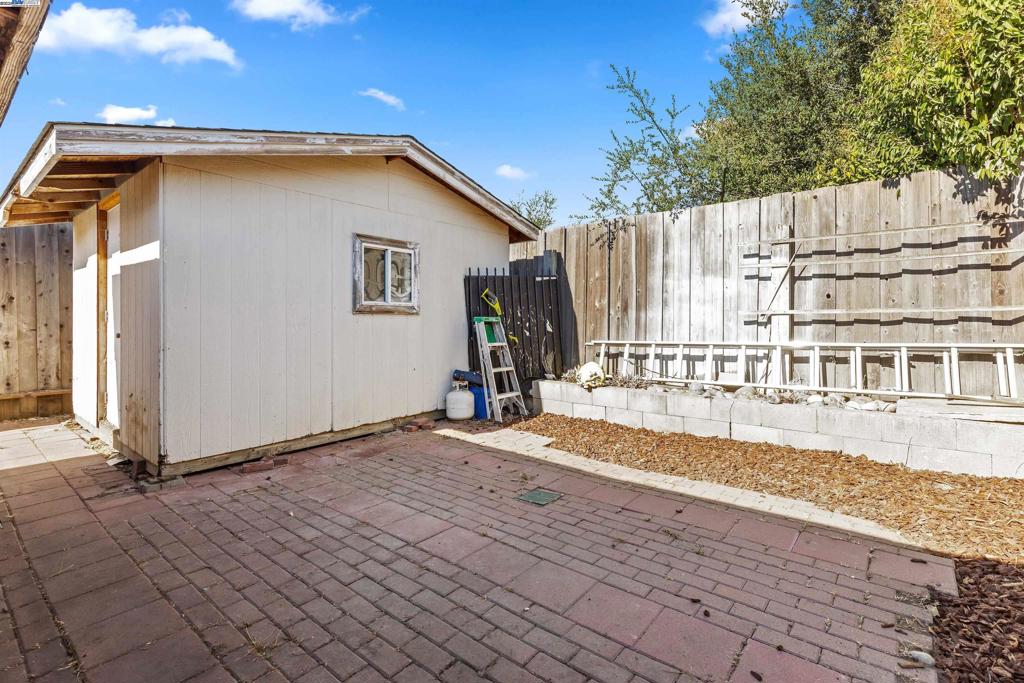 Not Listed - Residential