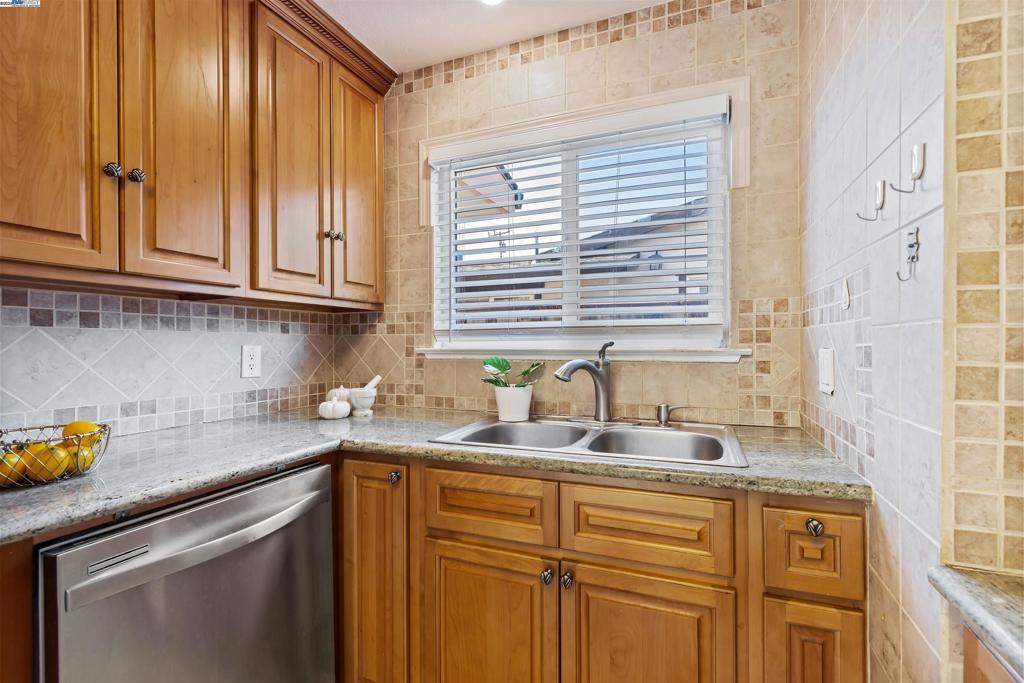 Not Listed - Residential