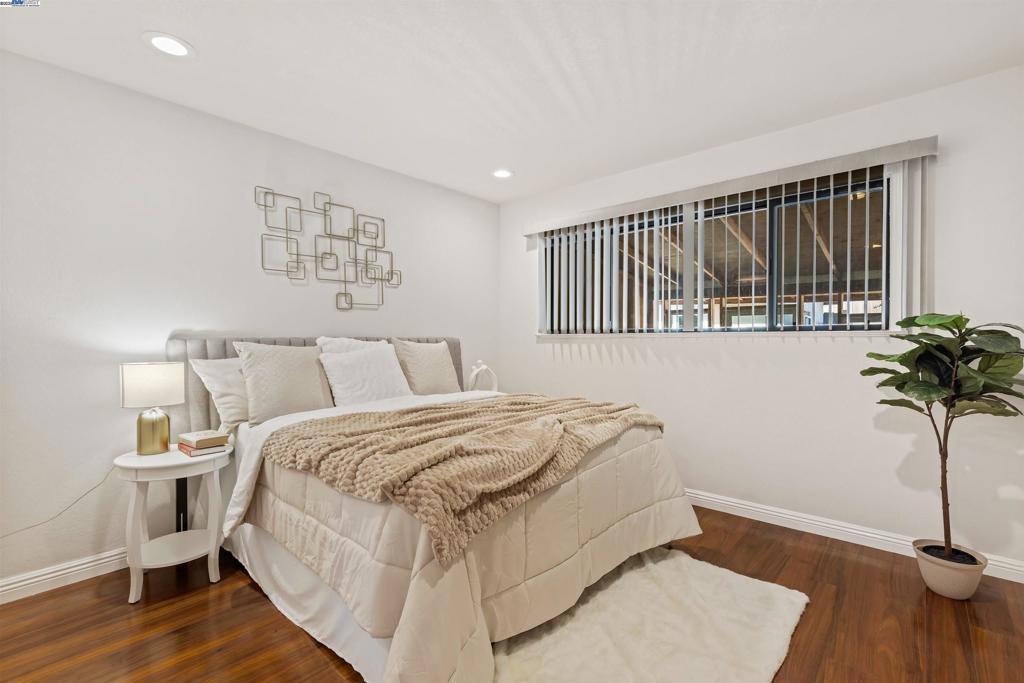 Not Listed - Residential