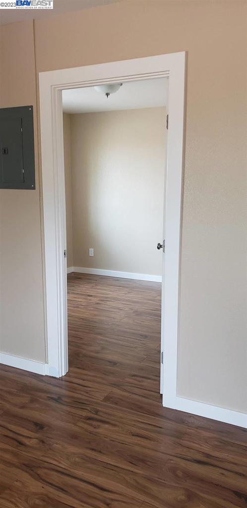 OAKLEY - Residential