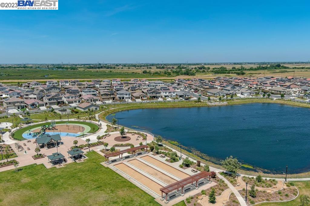 OAKLEY - Residential