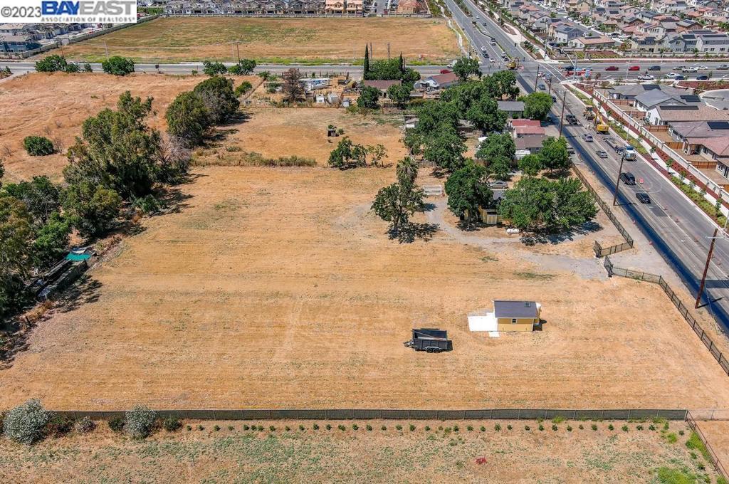 OAKLEY - Residential