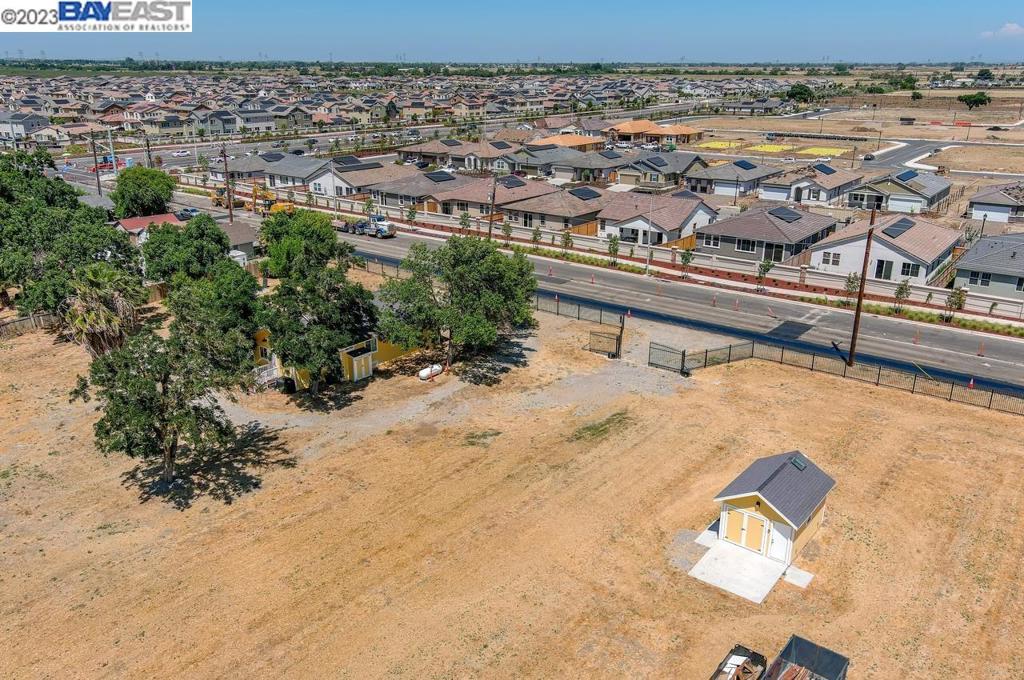 OAKLEY - Residential