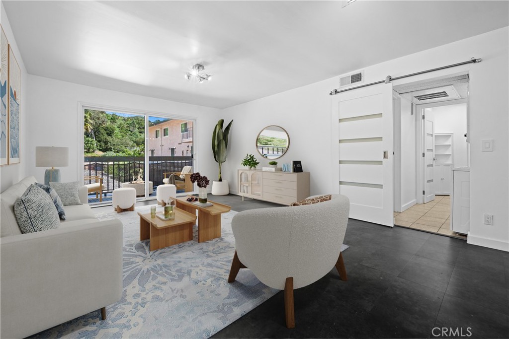 2940 N Verdugo Road 214