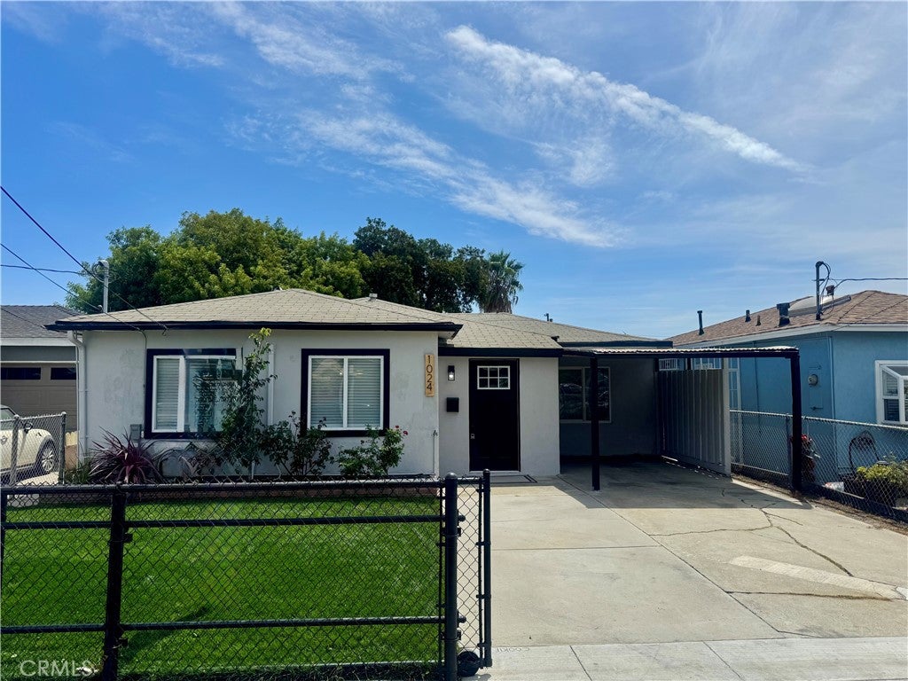 1024 W 220th St, Torrance CA 90502