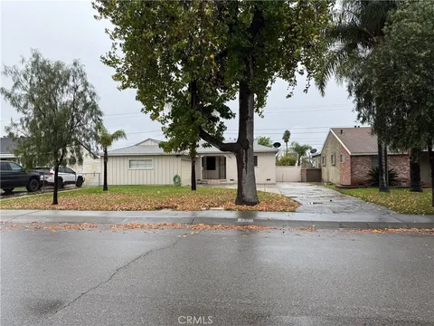 841 W B St, Ontario, CA 91762 - MLS#: CV26000195