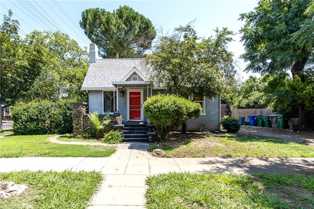 Cute 1938 Bungalow Duplex with a huge backyard. There are currently 2 units, upstairs is a 2-bedroom 1 bath and the downstairs unit is a 2-bedroom 1 bath apartment with exterior entrance, and separate yard.
Upstairs unit has a fireplace, cute 1938 interior with a built-in buffet. Kitchen has been remodeled with a vaulted ceiling, bathroom was just remodeled this last year. Roof is new, as of 14 months ago. New flooring in the kitchen upstairs, newer paint inside upstairs.
Downstairs needs some remodeling but is fully functional. Currently under rented at $950 a month. Upstairs was rented for $1750. The units share a common laundry room and PGE Bill. Huge back yard possible room for an ADU.