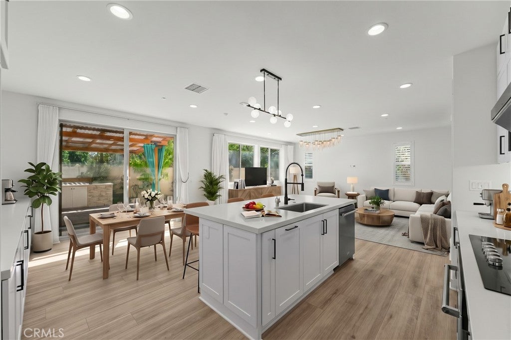 8606 Mission Dr