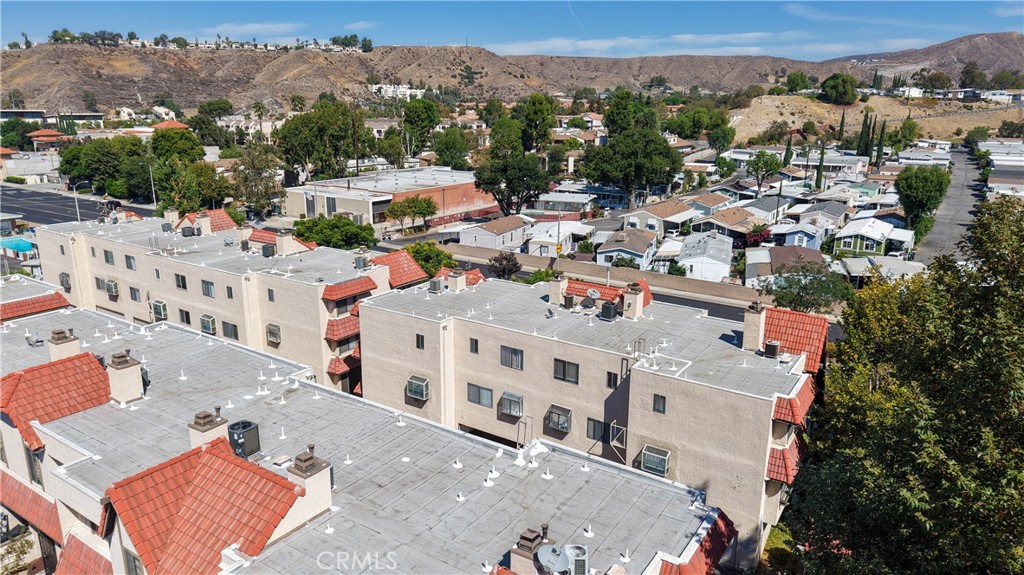 Tres Robles (TRES) - Residential