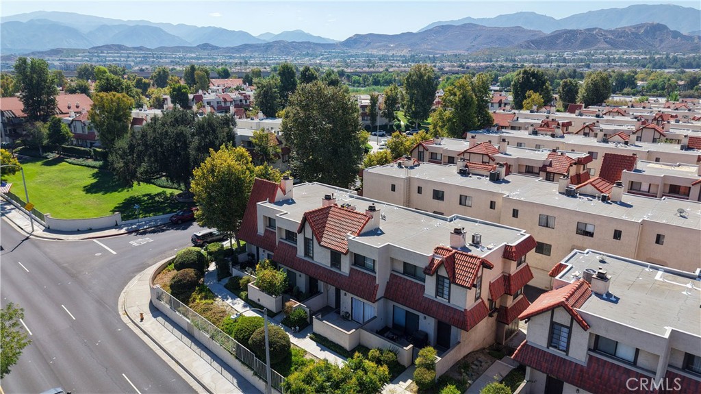 Tres Robles (TRES) - Residential