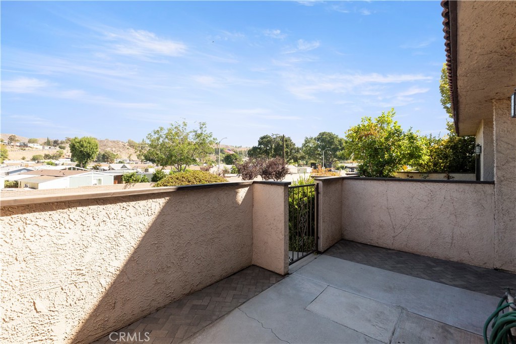 Tres Robles (TRES) - Residential