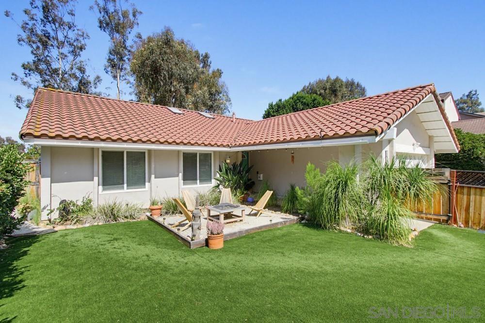 10184 Aviary Dr DR