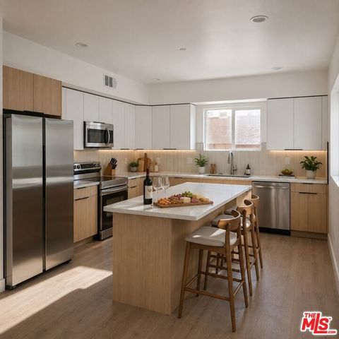 Photo of 10829 Peach Grove Street #3, North Hollywood, CA 91601 (MLS # 26837125)