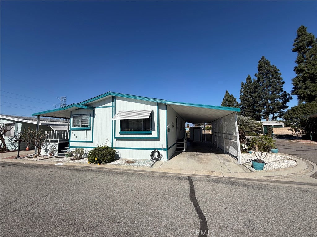8509 Beverly