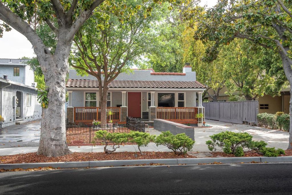 This darling 2 bedrooms 2 full bathrooms attached home is in a fantastic location within walking distance to downtown Palo Alto. With fresh paint throughout and some added upgrades, the home features two very spacious bedrooms with large closets and two full bathrooms with shower over tub. The living/dining room have wood floor, built in cabinets, fireplace and access to the side patio. Generously sized kitchen with skylight, pantry, newer appliances and built in cabinetry. Indoor laundry with washer and dryer. Cozy front porch for relaxation. Side patio, carport with extra storage and open parking. Outstanding Palo Alto schools.