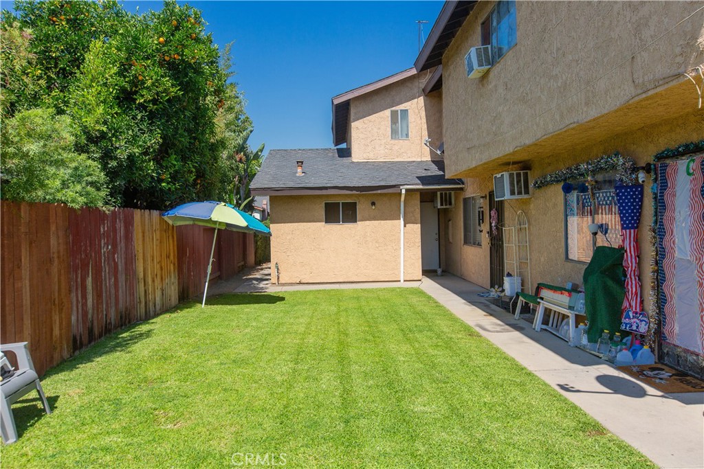 128 N 1st Street