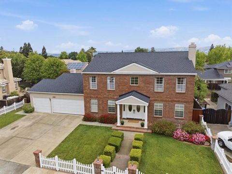 Photo of 15670 Via Castana, Morgan Hill, CA 95037 (MLS # ML82044121)