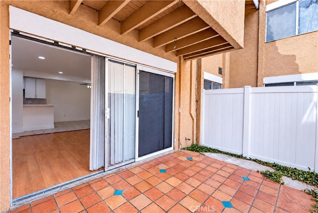 1101 W Macarthur 301