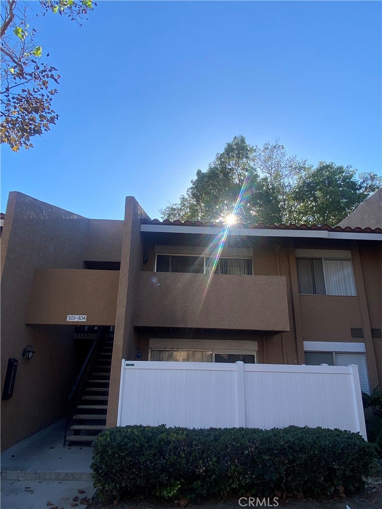1101 W Macarthur 301