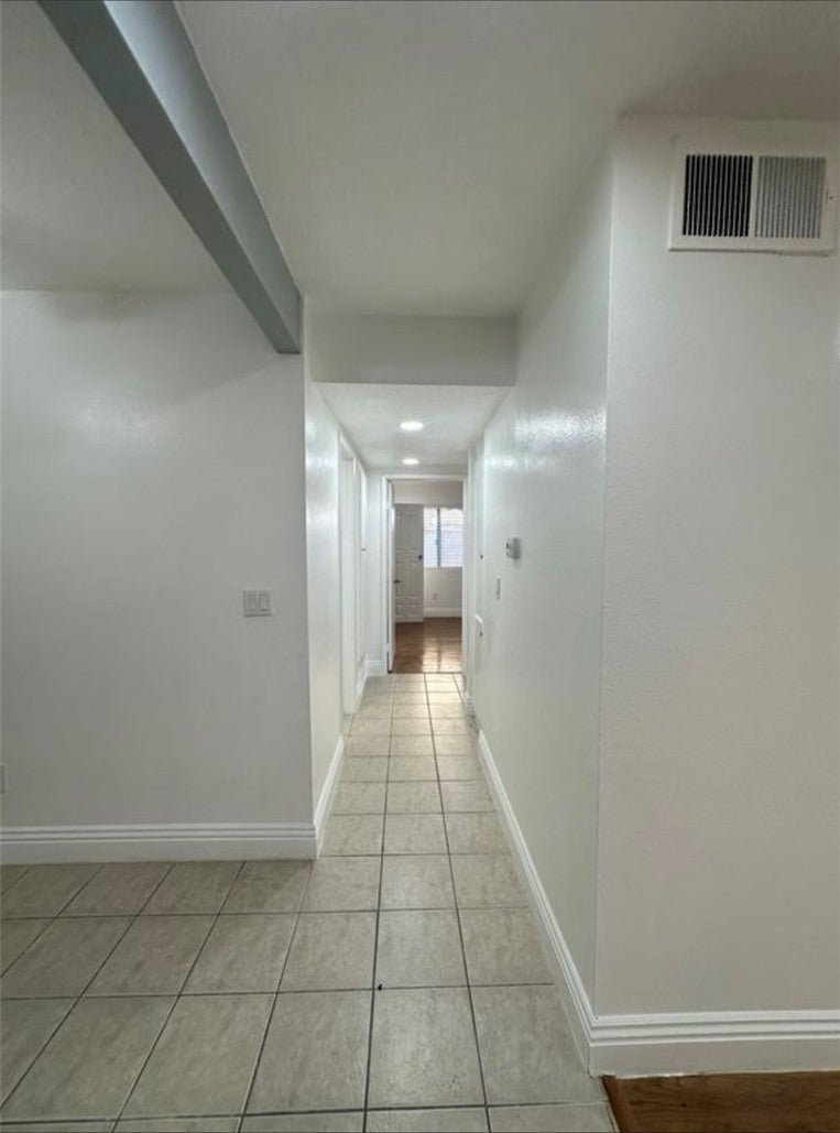 1101 W Macarthur 301