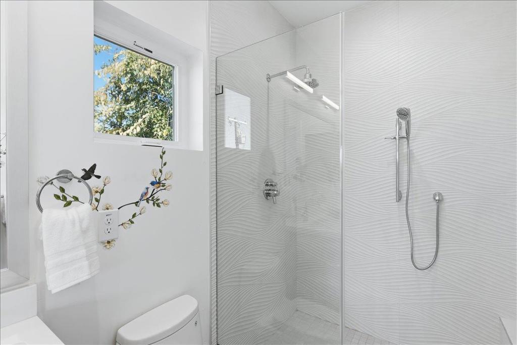 Properties 3 Sierra Vista Avenue