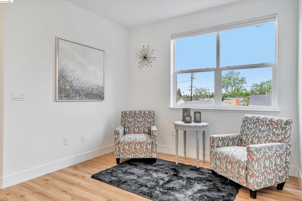 IRVINGTON - Residential