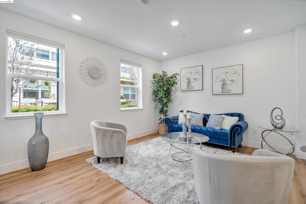 IRVINGTON - Residential