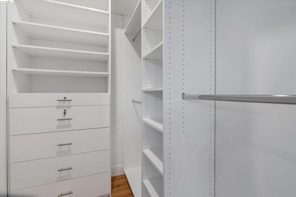 IRVINGTON - Residential